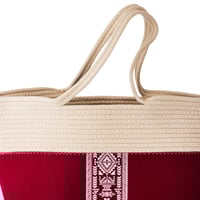 شنطة رحلات قطني لون احمر وبيج