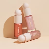 رير بيوتي بوزيتيف لايت هايلايتر ناعم سائل - كابتيف...