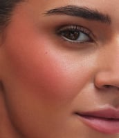 مونجليز أحمر خدود - بلشد