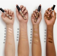 ميك اب فور ايفر كونسيلر الترا اتش دي سيلف سيتنج 32...