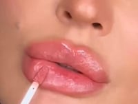 نادين نجيم ملمع شفاه ثري دي درجة 203 بيرفكت نيود 3...