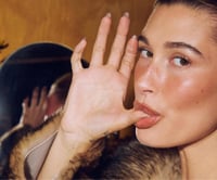 رود هايلي بيبير مجموعة بيرثداي ديو مرطب شفاه وخدود...