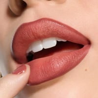 ماك قلم تحديد الشفاه اللامع - ويرلن