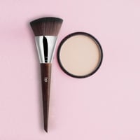 بيوتي باترا فرشاة كريم اساس اتش دي سكين 109