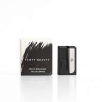 فنتي بيوتي مبراة لاينر الشفاه والعيون