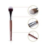 ليف فرشاة كريم الأساس - L132