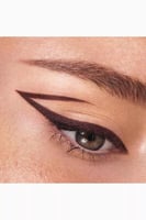 نادين نجيم قلم محدد عيون لو كرايون ريتش مكثف درجة...
