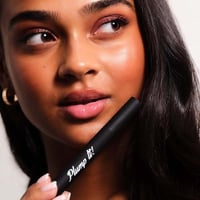 تكبير الشفاه بحمض الهيالورونيك بلمبت ات 3 مل