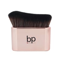 بيوتي باترا فرشاة لتوزيع كريم الاساس والاضاءة السا...