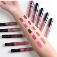 ليف أحمر شفاه سائل مخملي مطفي يدوم ل 8 ساعات - REM...