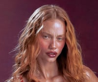 رود هايلي بيبر احمر خدود كريمي - ديت كيك