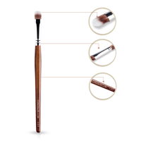 ليف فرشاة خافي العيوب - L138