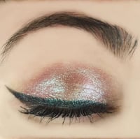 اربن ديكاي مون قلتر عيون سبيس كاوبوي