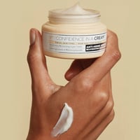 إت كوزماتيكس كريم مرطب كونفيدنس ان ايه - 7 مل حجم...