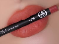 ليف قلم تحديد الشفايف الالماني مطفي تغطيه كامله ثا...