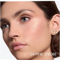 ديور بودرة اضاءة فوريفر جلو لومينيزر - 04 بينك ستر...