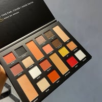 نوره بو عوض باليت شادو فيث 20 لون