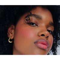 رود هايلي بيبر احمر خدود كريمي - فريكول