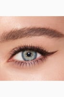 شارلوت تلبوري محدد عيون فيلين فليك سائل درجة سوبر...