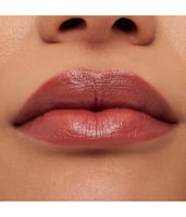 ماك احمر شفاه سليك ساتان - 834 كريم ان يور كوفي مي...