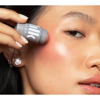 ميلك ميك اب احمر خدود ليب تشيك ويرك 3 جم حجم ميني