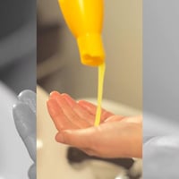 مانزانيلا اورو شامبو الشعر بخلاصة البابونج وزيت ال...