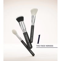 زويفا مجموعة فرش مكياج كلاسيك للوجه والعيون 15 قطع...