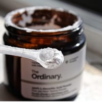 ذا اوردنري بودرة حمض الاسكوربيك "فيتامين سي" 100%...