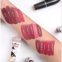 روج ليف مخملي مطفي ثابت مدعم بشمع العسل للاستخدام...