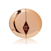 شارلوت تلبوري مصحح للوجه واسفل العين ماجيك فانيش م...