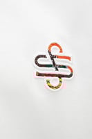 تيشيرت أوفرسايز بشعار مطرز على الصدر للجنسين - أبي...