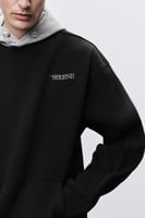 هودي أسود رجالي