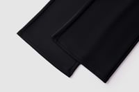 بنطال أسود نسائي