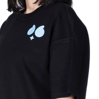 تيشيرت بشعار سيلين من الخلف للجنسين (اسود)