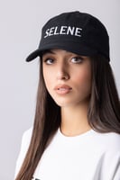 كاب أواي أسود بشعار أبيض