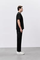 تيشرت أسود للجنسين