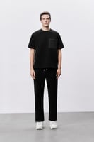 تيشرت أسود للجنسين