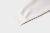 هودي أوف وايت للجنسين