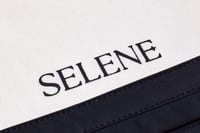 طقم أبيض للجنسين