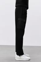 بنطال أسود للجنسين