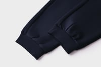 بنطال أزرق رجالي