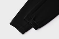 بنطال أسود رجالي