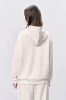 طقم أبيض للجنسين