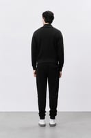 بنطال أسود رجالي