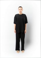 تيشرت واسع للجنسين اسود