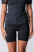 شورت أواي رياضي أسود