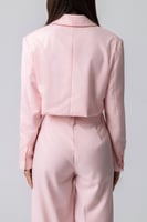 جاكيت رسمي نسائي بقصة قصيرة وردي