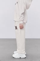 بنطال أوف وايت للأطفال