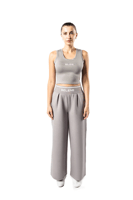 بنطلون نسائي رمادي واسع الساق مع حزام خصر مطبوع عل...