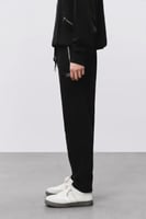 بنطال أسود رجالي